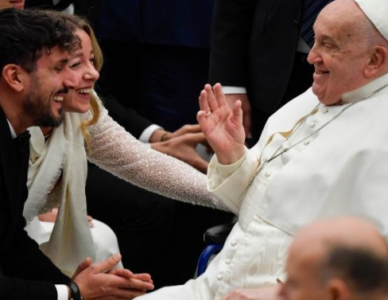 Cardeal Reina preside missa em sufrágio do Papa Francisco às 19h de hoje