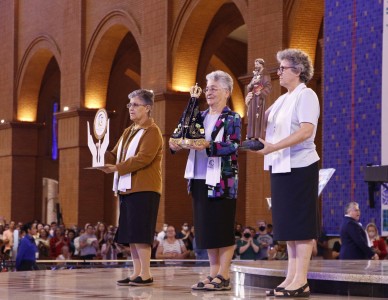 Ser sinal da fé: a missão das Irmãs de São Francisco da Providência de Deus no mundo